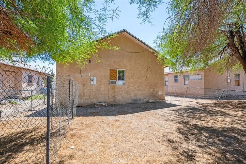 518 A St Needles, CA 92363