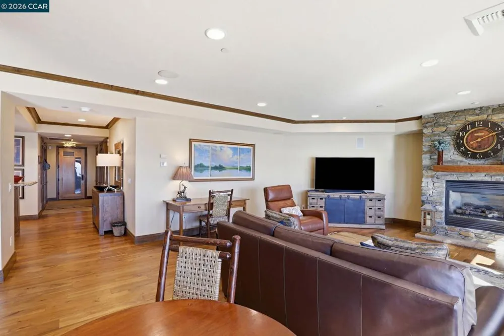 6750 Lake Blvd #1G Tahoe Vista, CA 96148