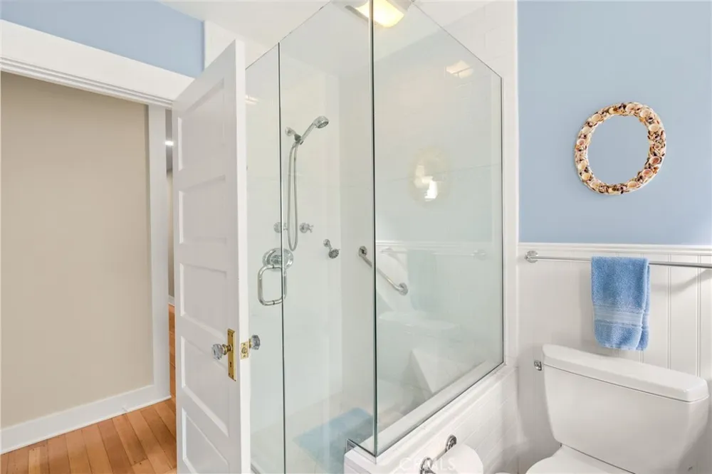 36 19th Street Hermosa Beach, CA 90254