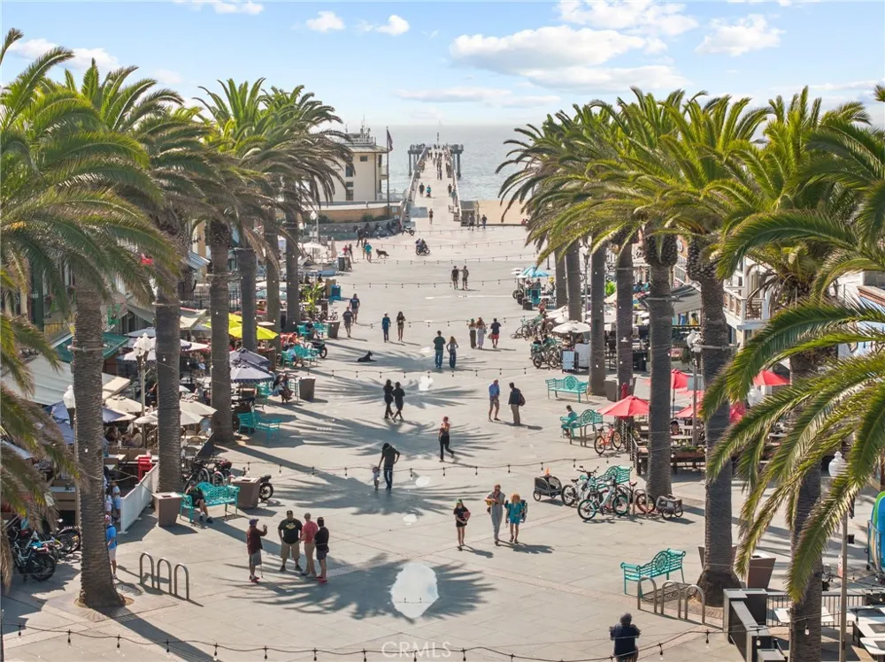 36 19th Street Hermosa Beach, CA 90254