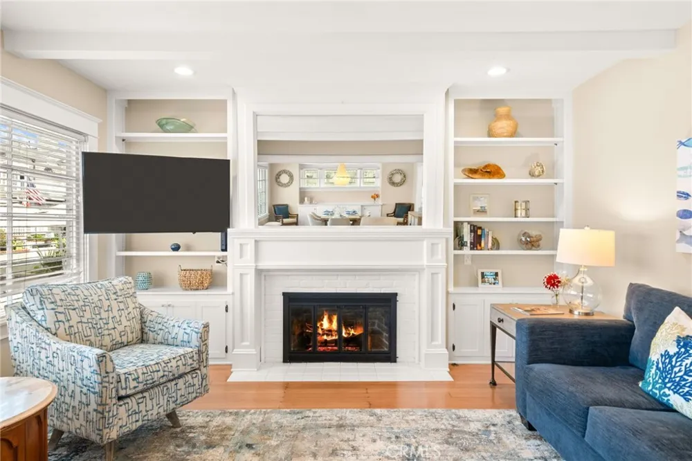 36 19th Street Hermosa Beach, CA 90254