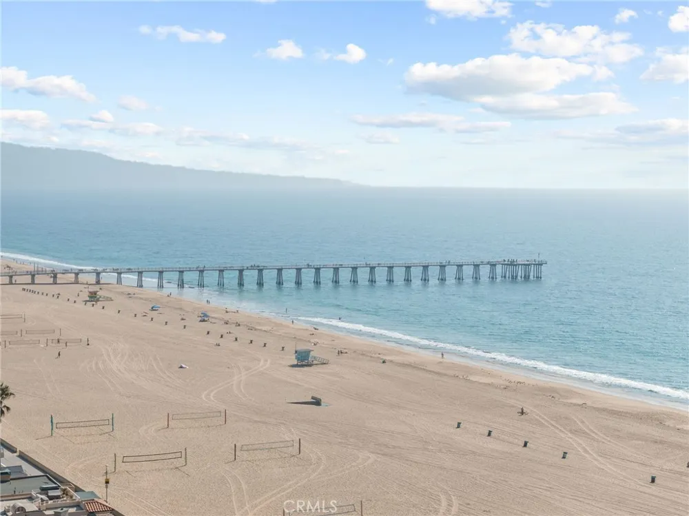 36 19th Street Hermosa Beach, CA 90254