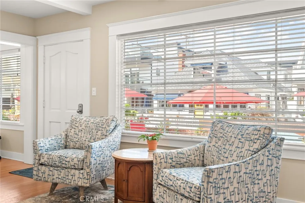 36 19th Street Hermosa Beach, CA 90254