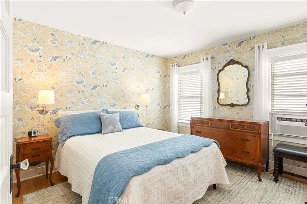 36 19th Street Hermosa Beach, CA 90254
