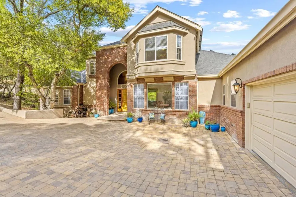 17417 Blue Jay Drive Morgan Hill, CA 95037