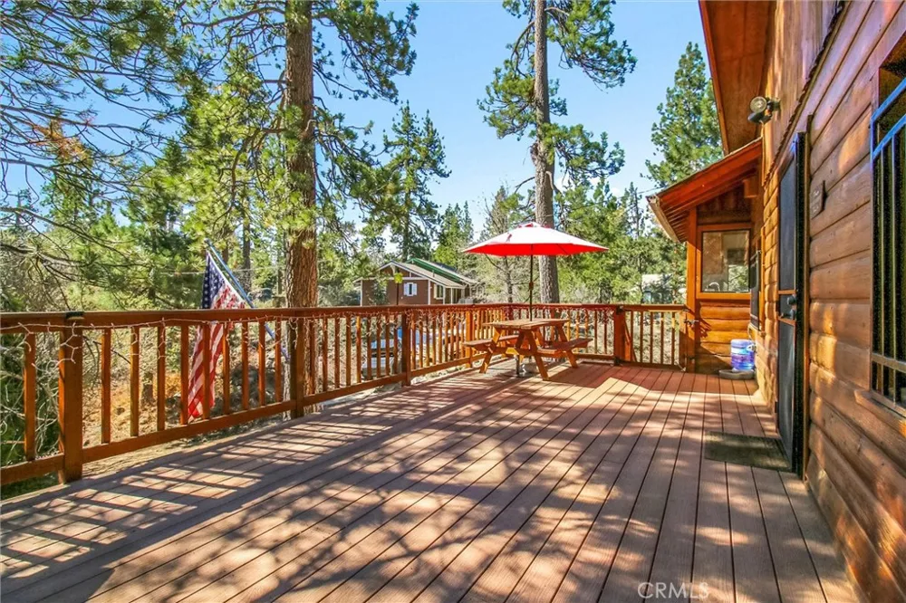 39222 Arapahoe Road Fawnskin, CA 92333
