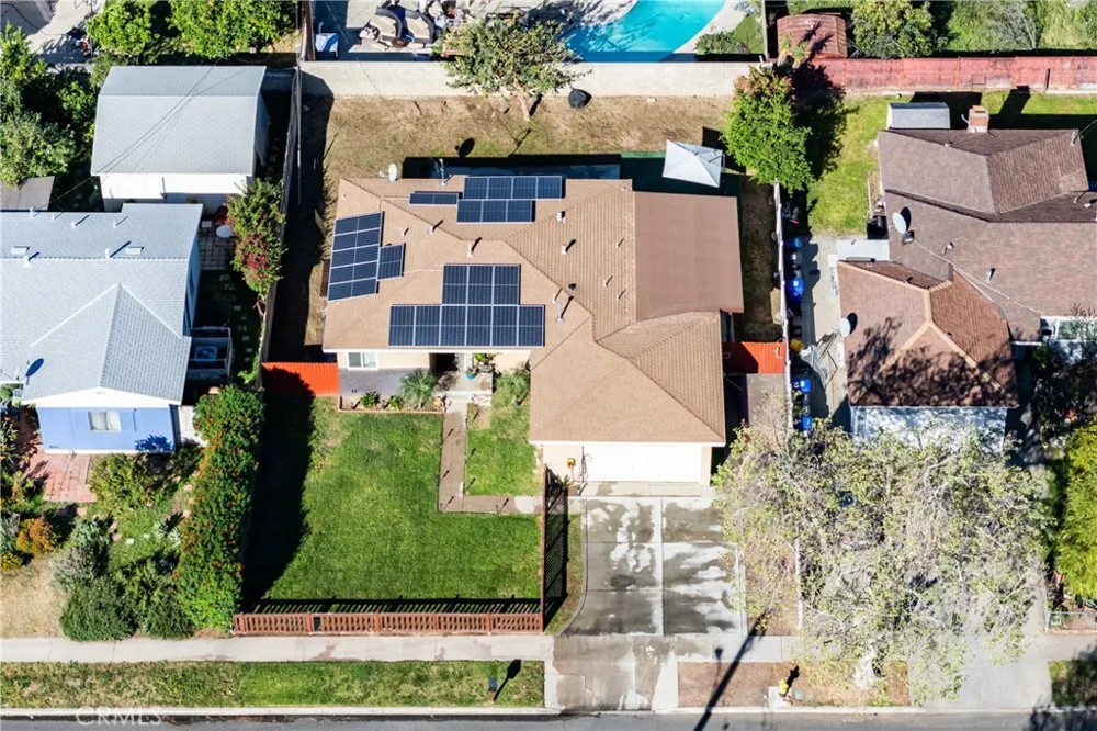 722 S Sycamore Rialto, CA 92376