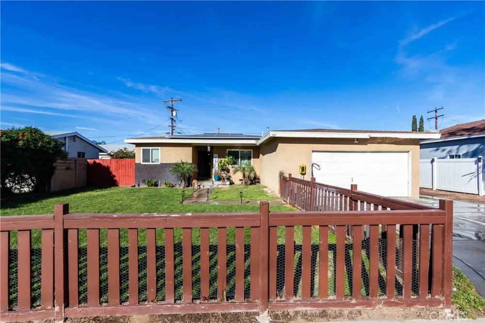722 S Sycamore Rialto, CA 92376