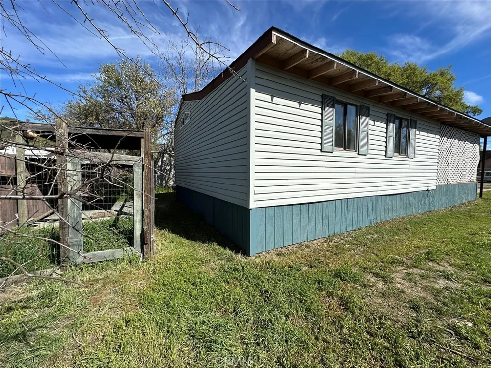 12880 4th Clearlake Oaks, CA 95423