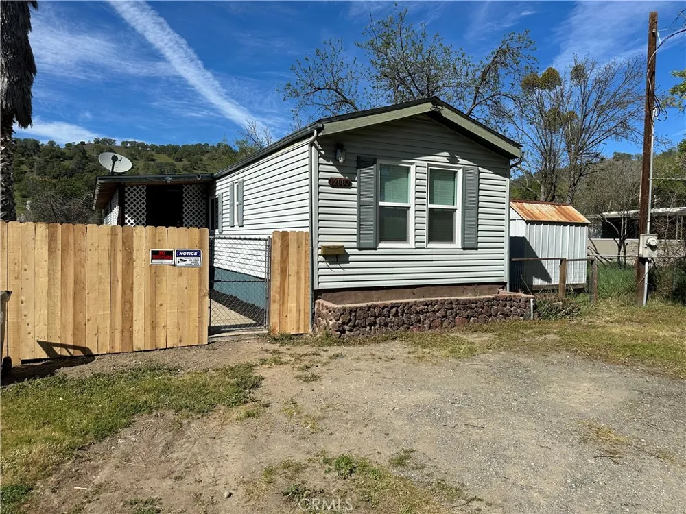 12880 4th Clearlake Oaks, CA 95423