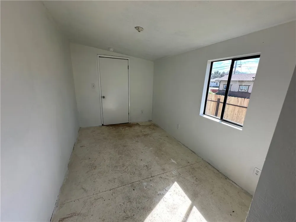 12880 4th Clearlake Oaks, CA 95423