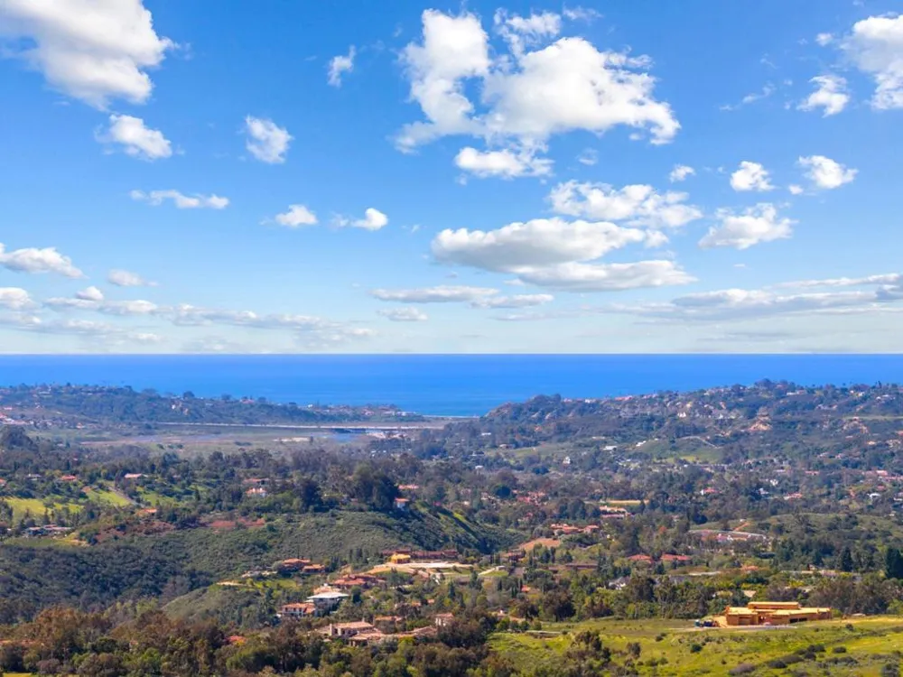 19557 Fortuna Del Este Other, CA 92029