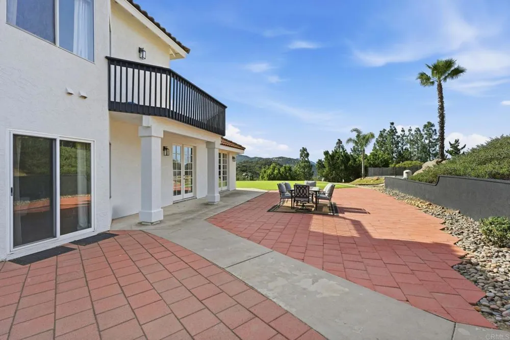 2852 Conestoga Court Alpine, CA 91901