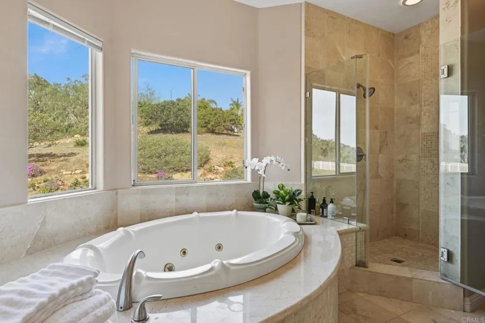 2852 Conestoga Court Alpine, CA 91901