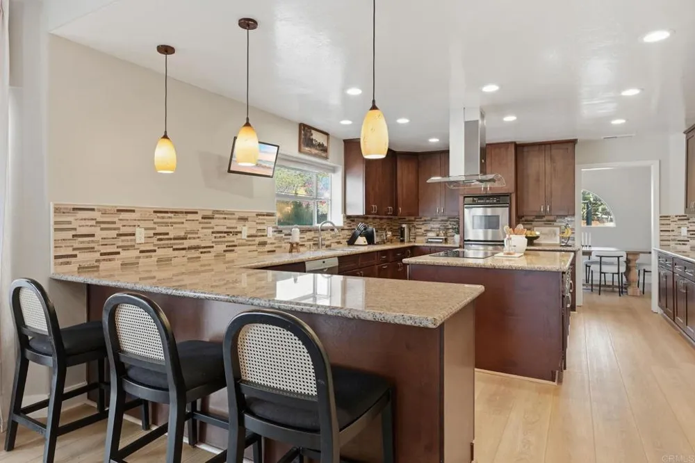 2852 Conestoga Court Alpine, CA 91901