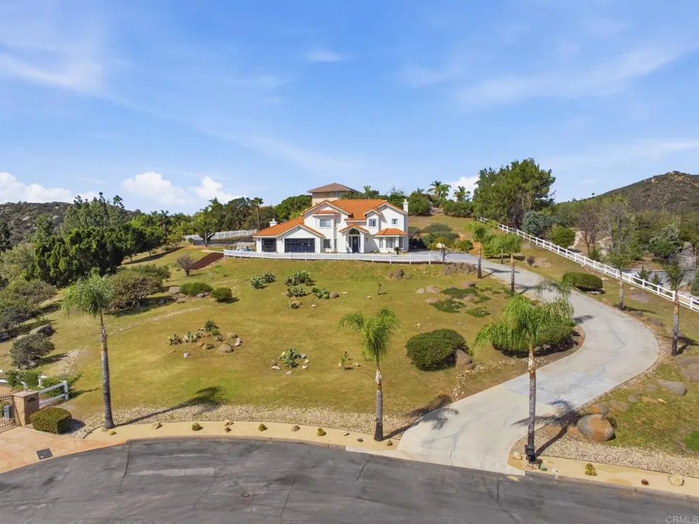 2852 Conestoga Court Alpine, CA 91901