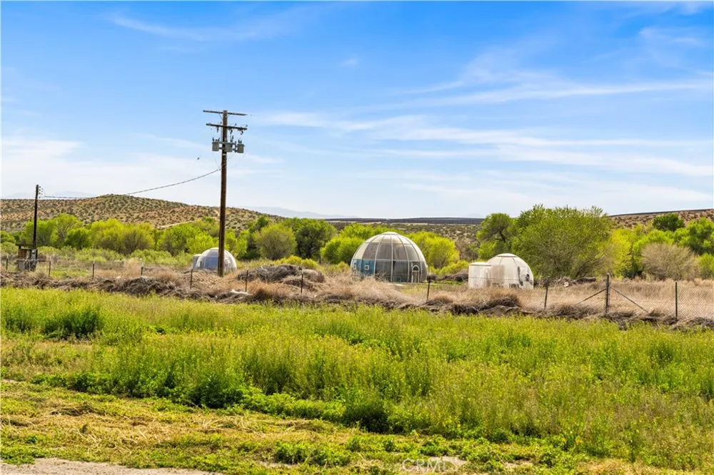 14433 Roy Rogers Ranch Oro Grande, CA 92368