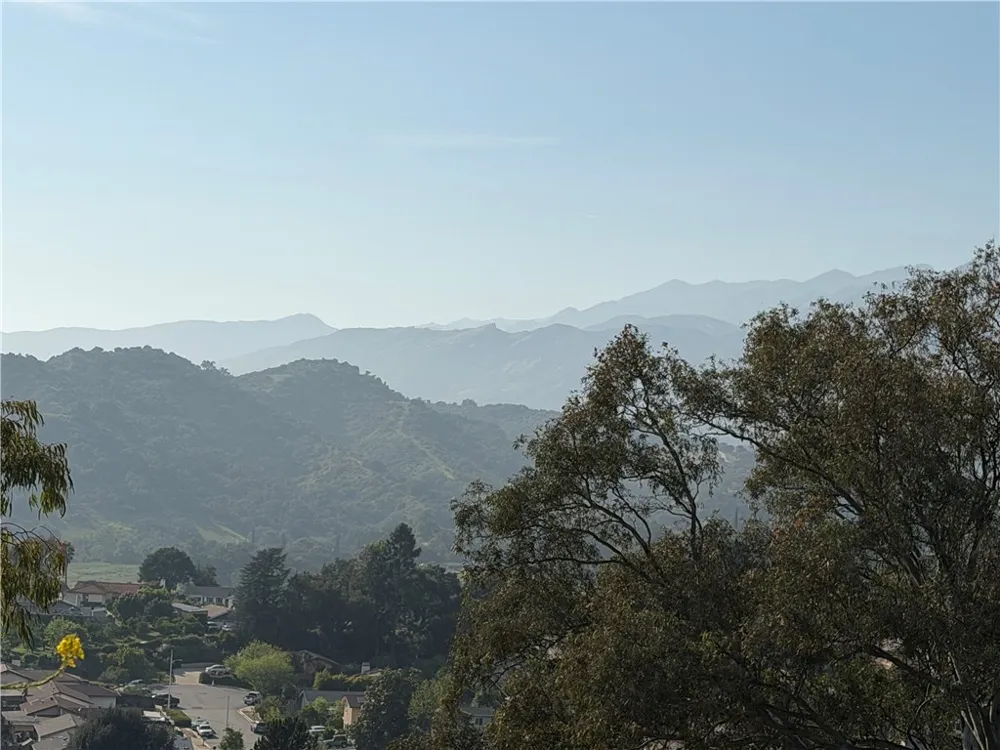 265 Encino Drive Oak View, CA 93022