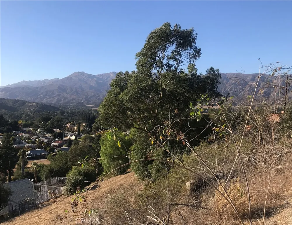 11146 Ventura Ojai, CA 93023