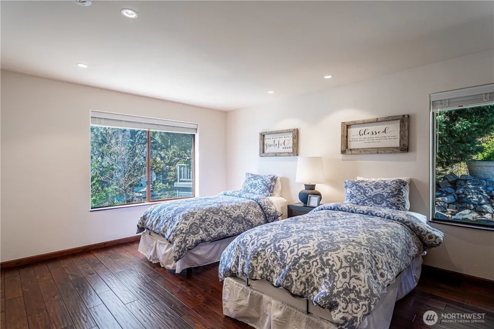 61 Washut Lane Manson, WA 98831
