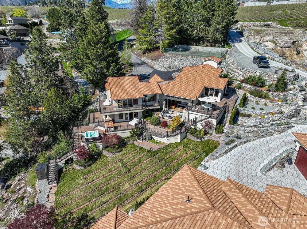 61 Washut Lane Manson, WA 98831