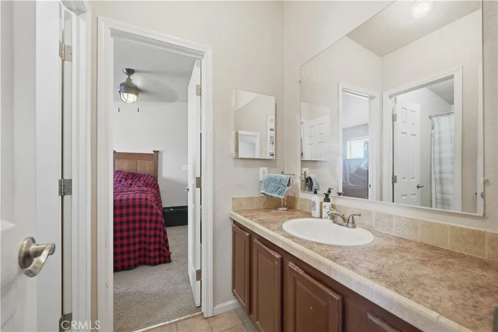 53985 Robin Aguanga, CA 92536