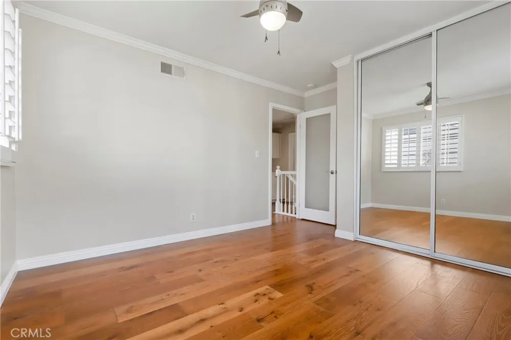 3327 California Avenue Signal Hill, CA 90755