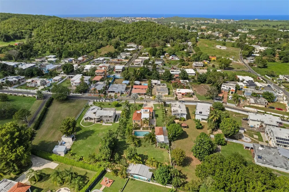 HACIENDA LAS PALMA TIERRAS NUEVAS Manati, PR 00674