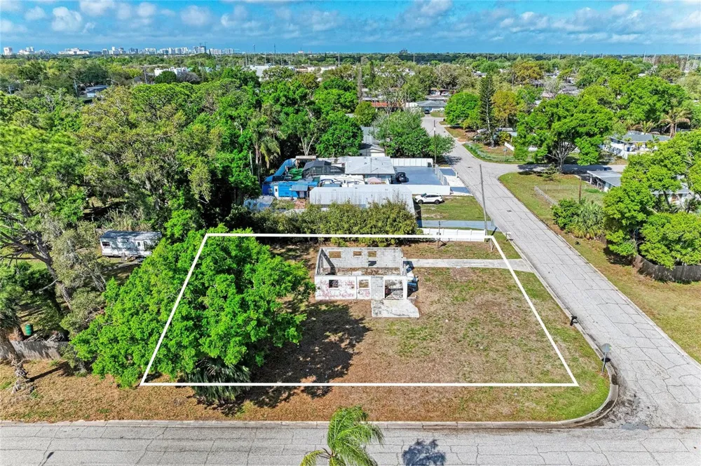 0 DOVER STREET Sarasota, FL 34235