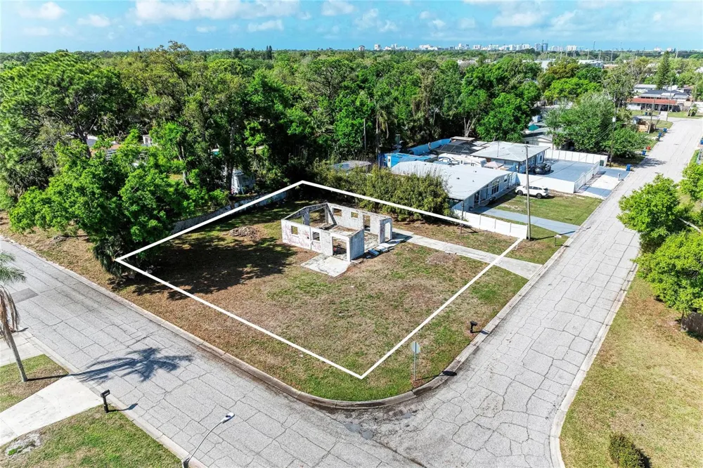 0 DOVER STREET Sarasota, FL 34235
