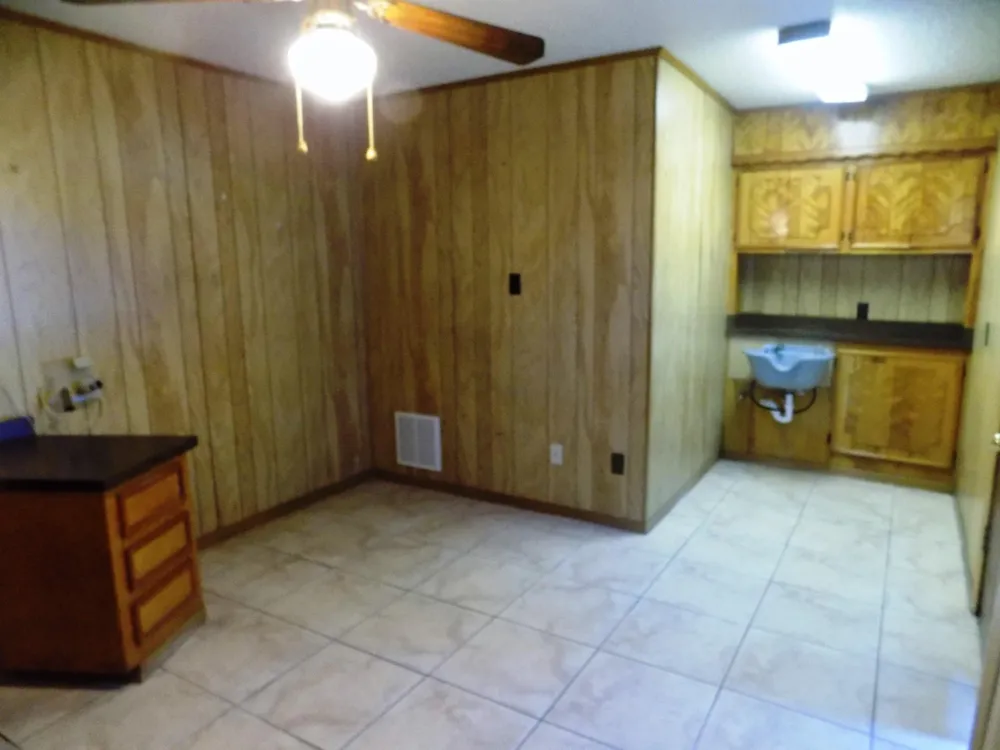 1506 Fm 2611 Cedar Lake, TX 77414