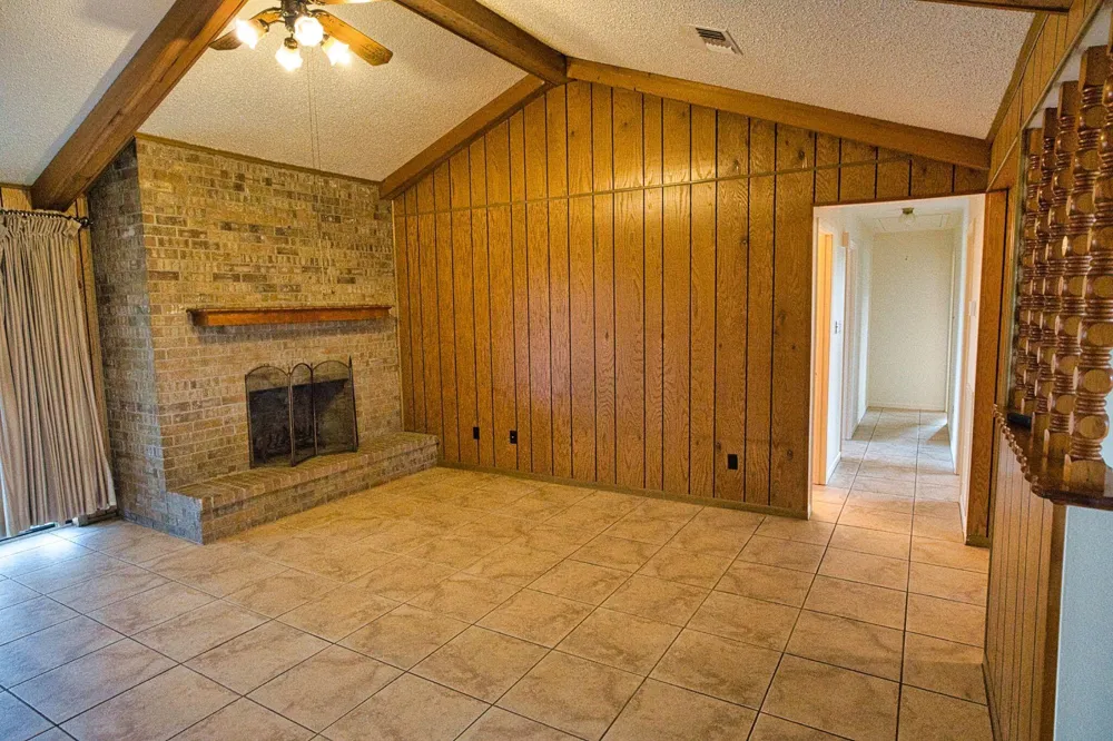 1506 Fm 2611 Cedar Lake, TX 77414