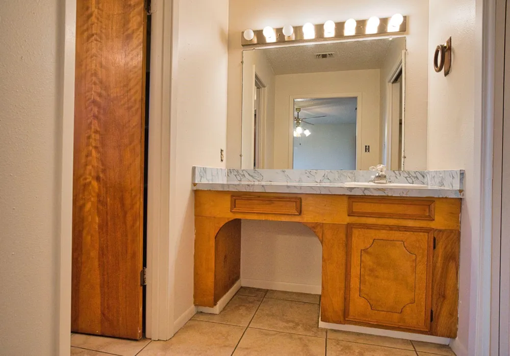 1506 Fm 2611 Cedar Lake, TX 77414