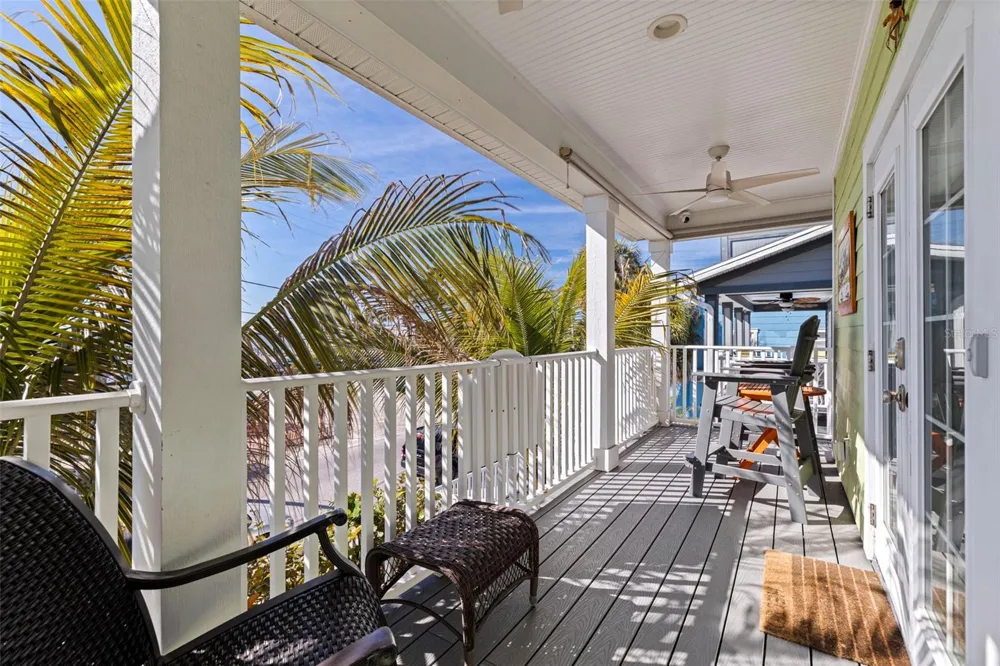 5429 ESSEX AVENUE S Gulfport, FL 33707