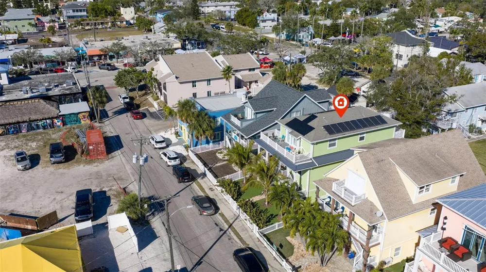 5429 ESSEX AVENUE S Gulfport, FL 33707