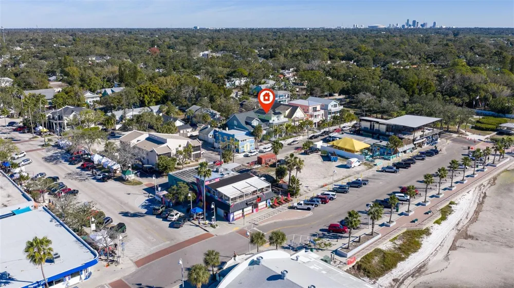 5429 ESSEX AVENUE S Gulfport, FL 33707