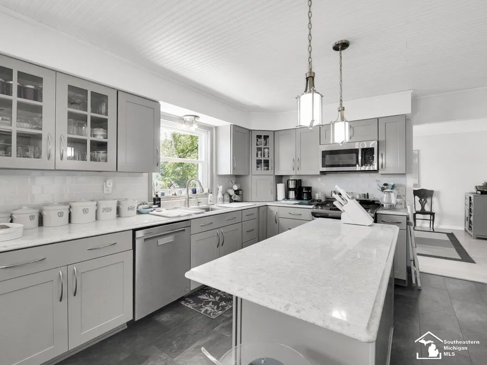 11963 Egan Highway Cambridge Township, MI 49230