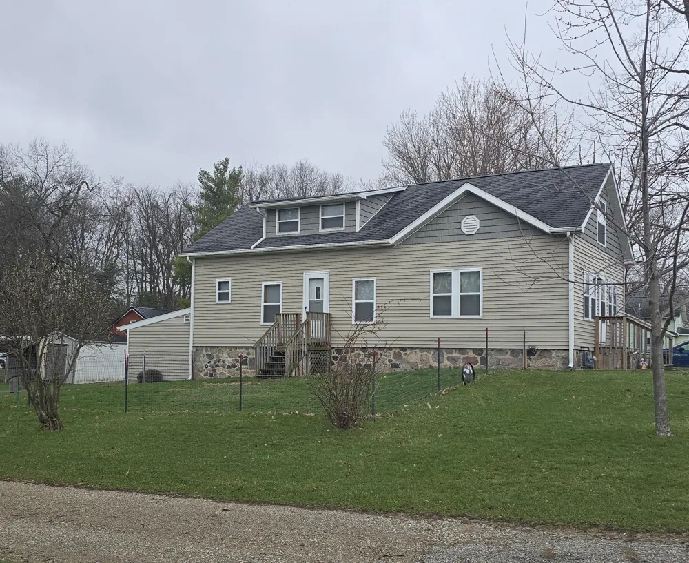 804 E State Street Colon Village, MI 49040