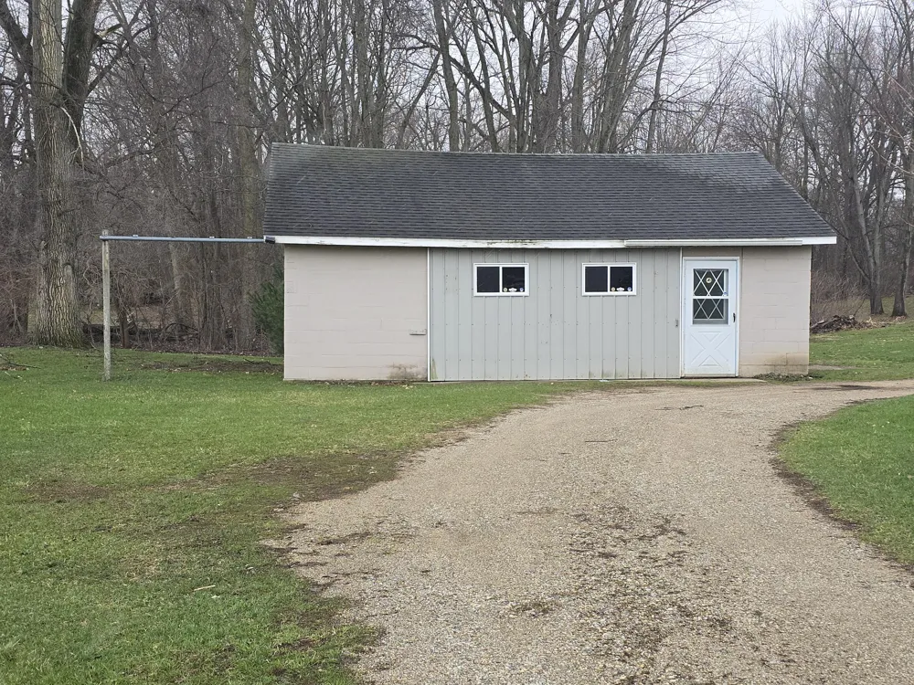 804 E State Street Colon Village, MI 49040