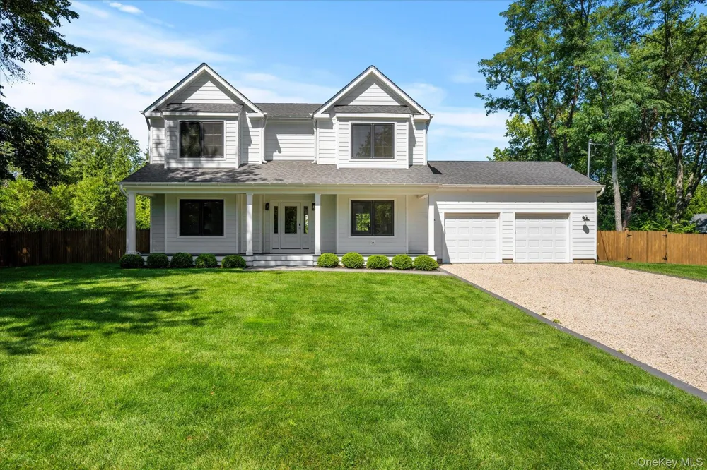 660 Sutton Place Greenport, NY 11944