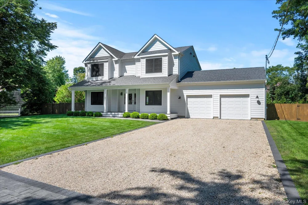 660 Sutton Place Greenport, NY 11944