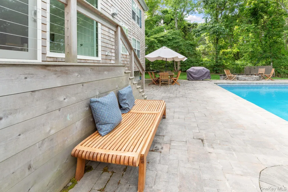 191 Shinnecock Hills Road Southampton, NY 11968