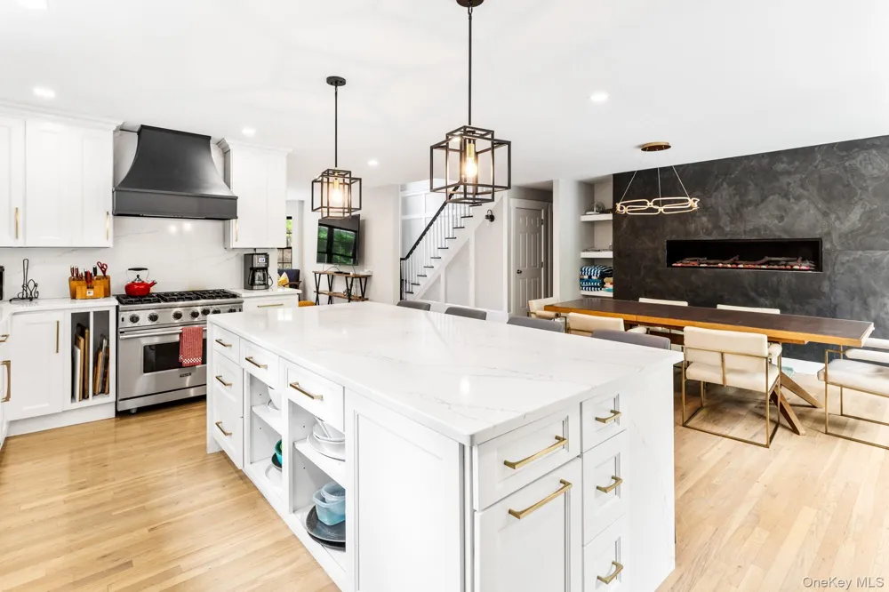 191 Shinnecock Hills Road Southampton, NY 11968