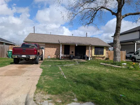4822 Dalmatian Drive
