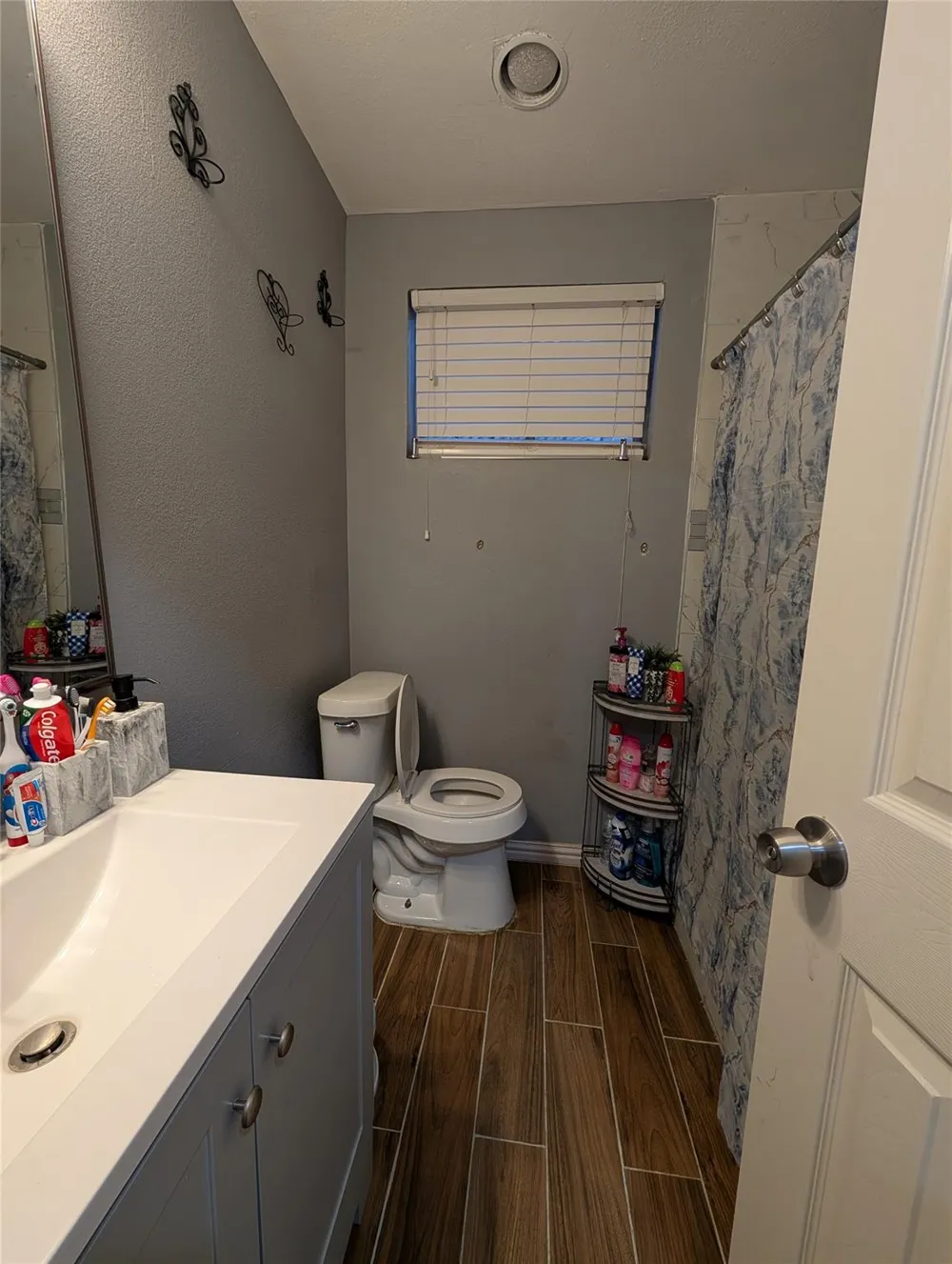 4822 Dalmatian Drive South Houston, TX 77045