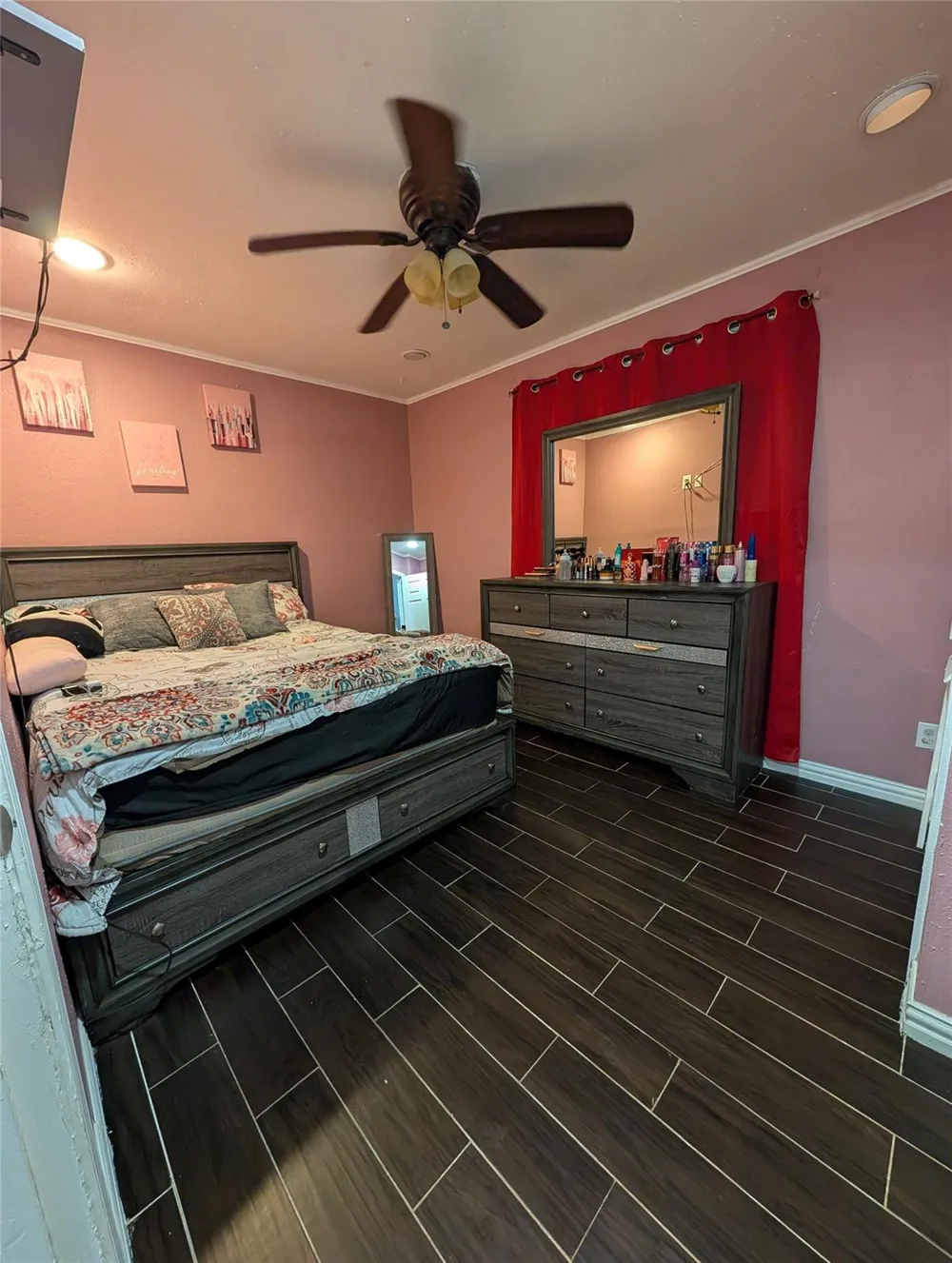 4822 Dalmatian Drive South Houston, TX 77045