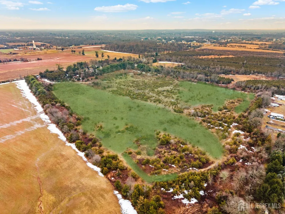 583 S Middlebush Road S Franklin, NJ 08873