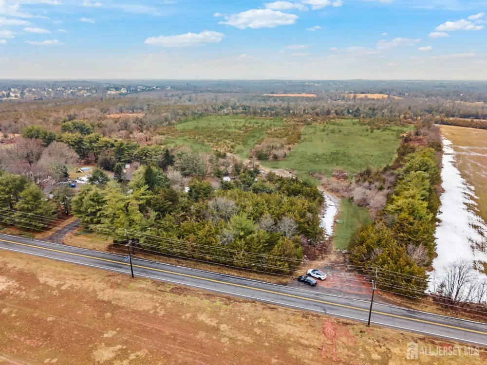 583 S Middlebush Road S Franklin, NJ 08873