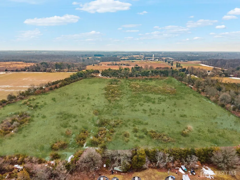 583 S Middlebush Road S Franklin, NJ 08873