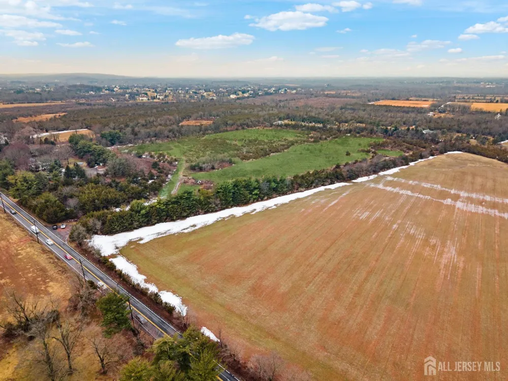 583 S Middlebush Road S Franklin, NJ 08873